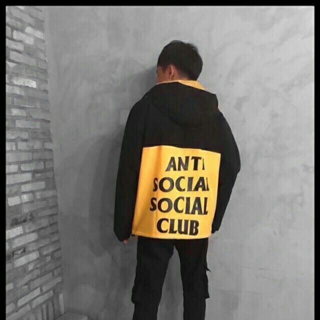 [Giá siêu rẻ] Áo khoác dù Anti Social Social Club, kèm hình thật