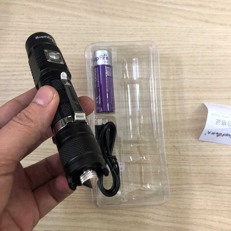 Đèn pin siêu sáng Supfire A3 – S bóng 10w chính hãng cực đẹp –