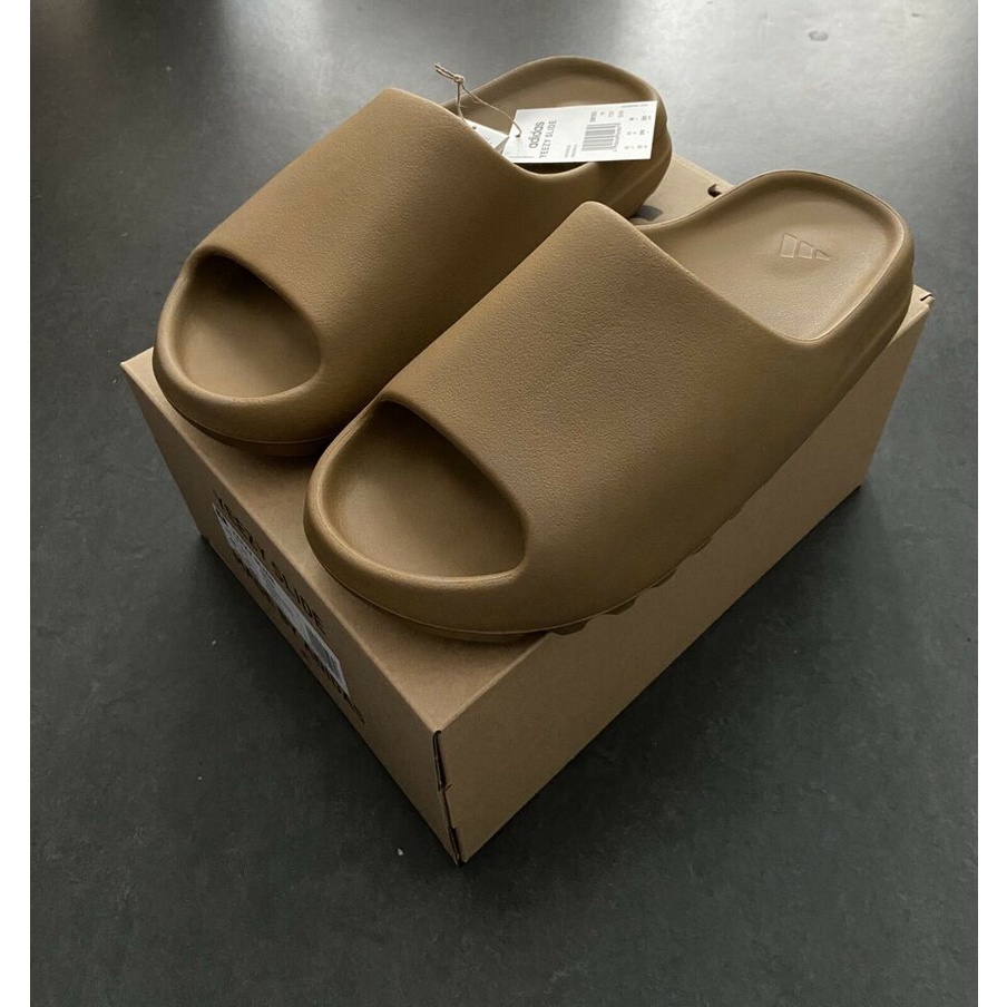 dép quai ngang mẫu họa tiết nâu đất SHINNAU7U2 tặng thêm 1 hộp đựng