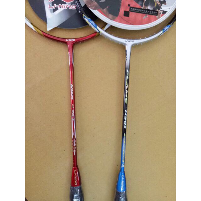 Vợt Cầu Lông YONEX Cước