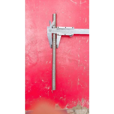 Lò xo kéo inox. cọng dày 1.5 ly