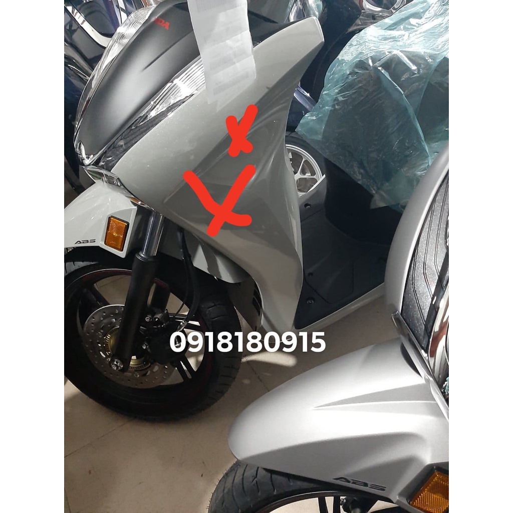 Ốp trước bên dàn áo cánh yếm sh 350i honda