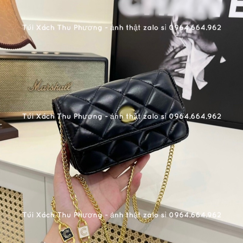 Túi đeo chéo nữ, túi katun trần ô đính logo vàng nổi, dây đeo phối chữ (hàng loại 1)