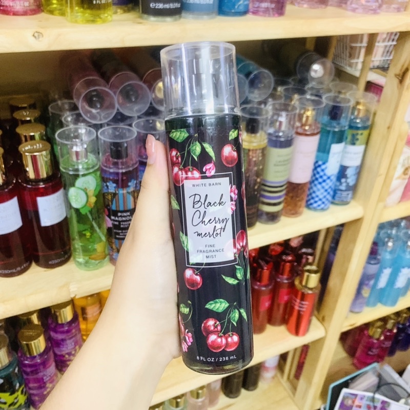 Xịt thơm bodymist nước hoa toàn thân Black Berry Merlot 236ml