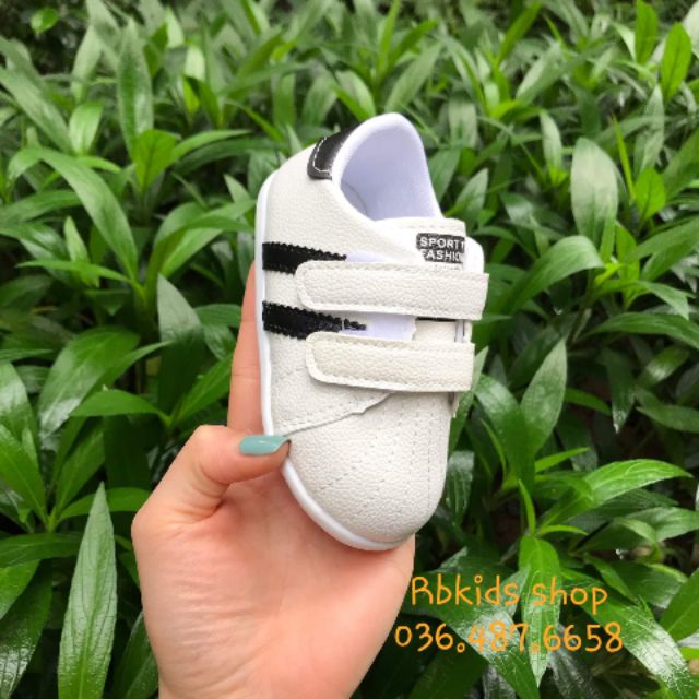 GIÀY THỂ THAO TẬP ĐI