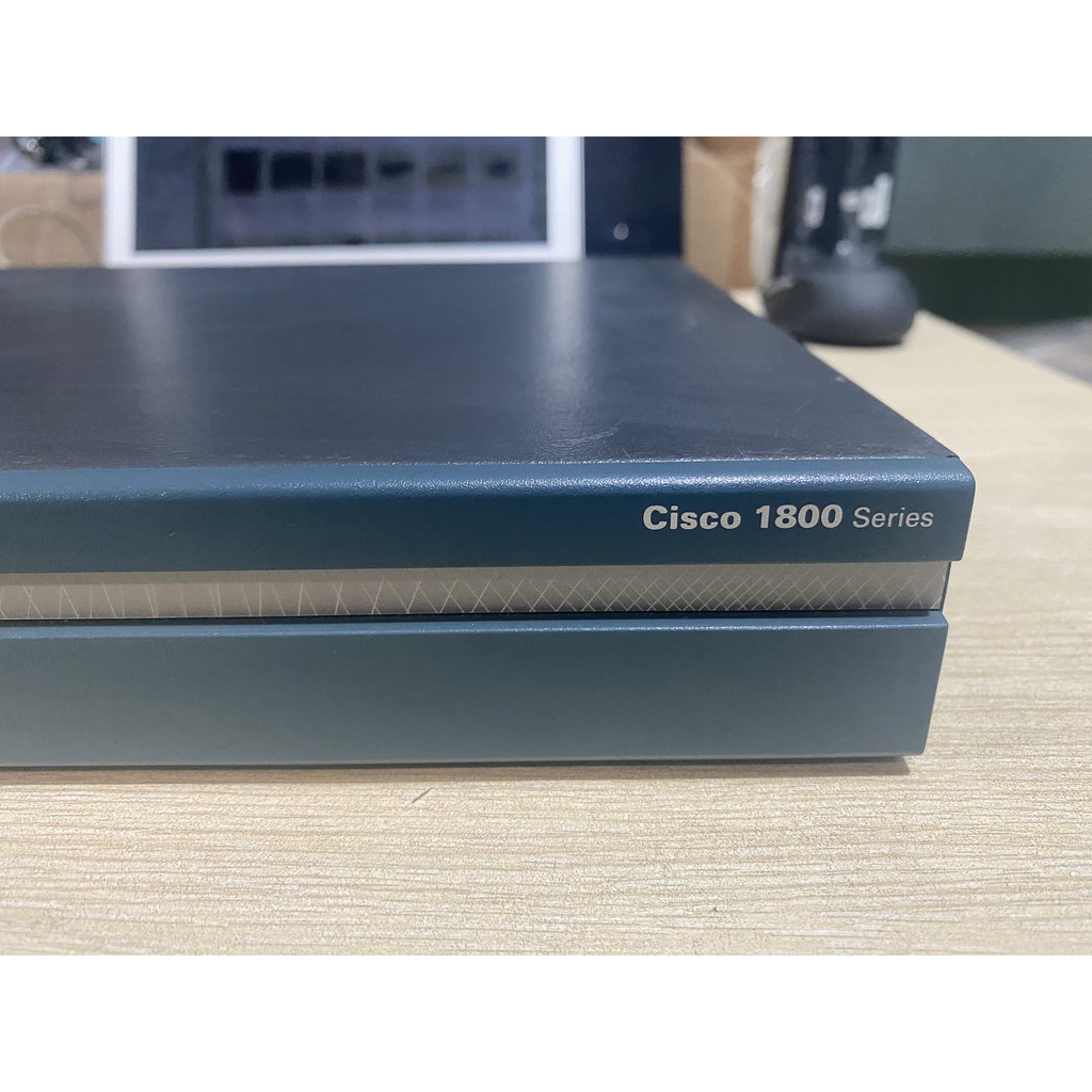 Cisco 1841/K9 | Thiết bị định tuyến 2 cổng WAN Fast Ethernet.