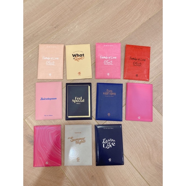 Bao card PRE ORDER TWICE - Vỏ đựng card