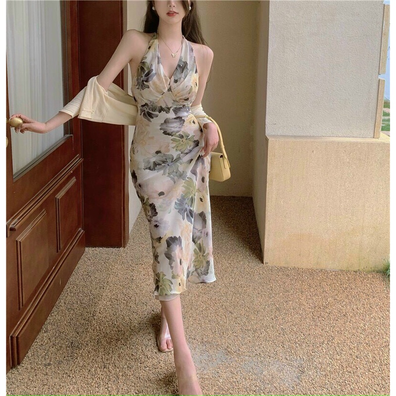 Đầm Xòe Hoa Cổ Yếm Cao Cấp
