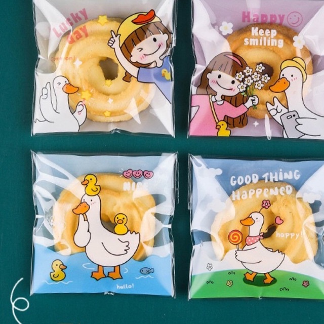 set 95-100 vỏ túi dán keo kt 7x7cm đựng bánh