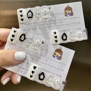 Nailbox móng thiết kế tim đen
