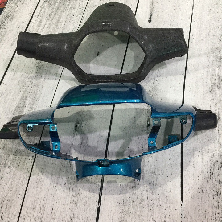 Ốp đầu + Gáy đen xe Wave Thái , Wave 110 Màu Xanh Ngọc   Loại 1 bóng Phanh cơ , nhựa ABS siêu đẹp - A2921