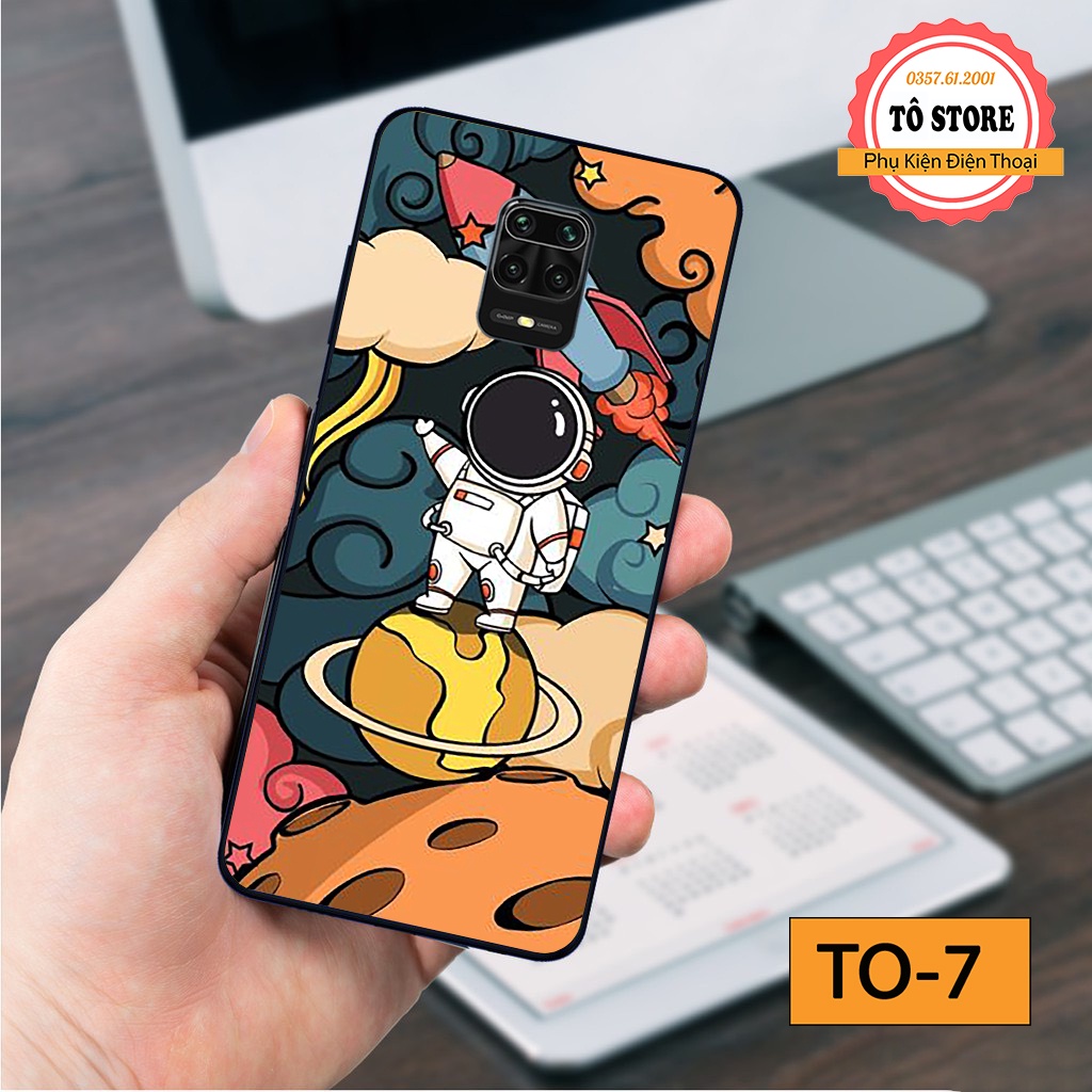Ốp lưng Xiaomi Redmi 9 / Redmi Note 9 / Redmi Note 9S / Redmi Note 9 Pro - Ốp lưng Xiaomi in hình phi hành gia vũ trụ