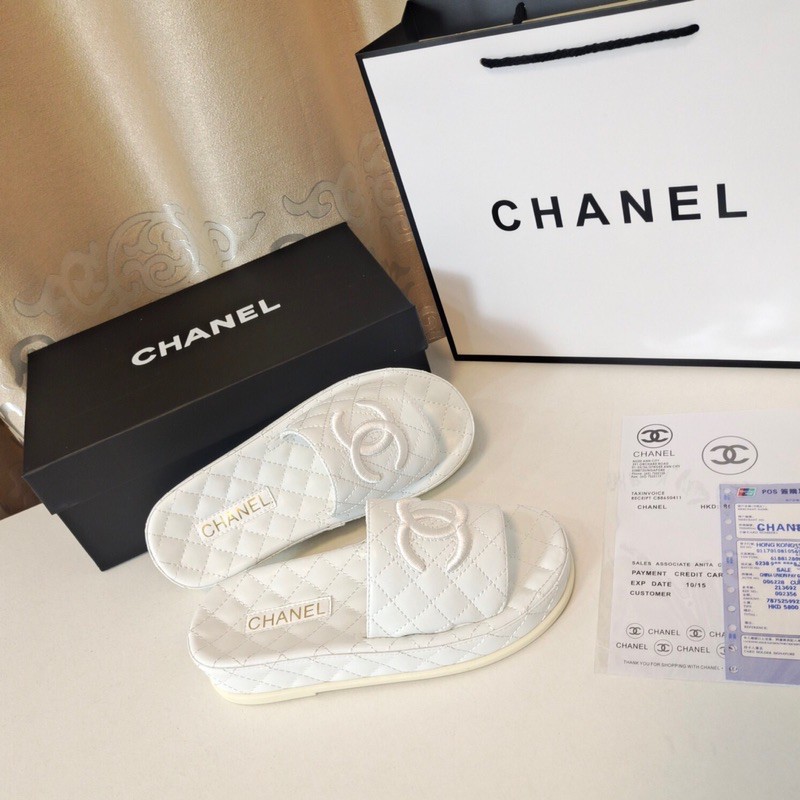 Dép quai ngang thời trang nữ da cao cấp da mềm dáng ôm logo thêu chữ 𝘾𝙝𝙖𝙣𝙚𝙡 CN 𝘾𝙝𝙖𝙣𝙚𝙡