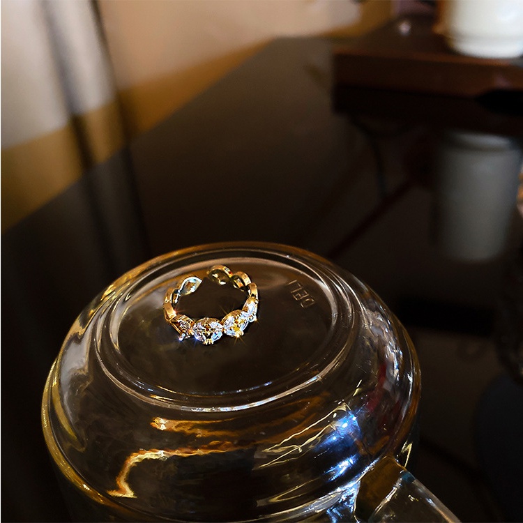 OIMG  Nhẫn Hở Hình Bướm Đính Đá Zircon