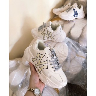 giày thể thao nam nữ màu trắng in chữ N/Y