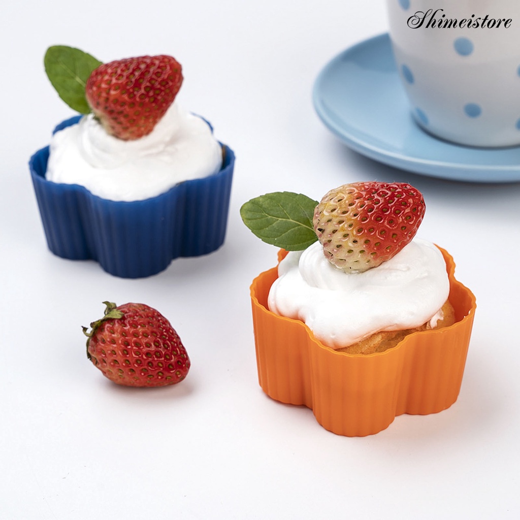 Set 3 Khuôn Làm Bánh Muffin Bằng Silicone Chống Dính Chịu Nhiệt Hình Trái Tim