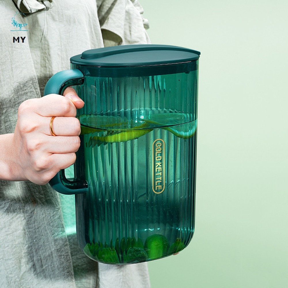 Bình Nước Lạnh Bằng Nhựa Có Bộ Lọc Tiện Dụng Cho Gia Đình / Văn Phòng