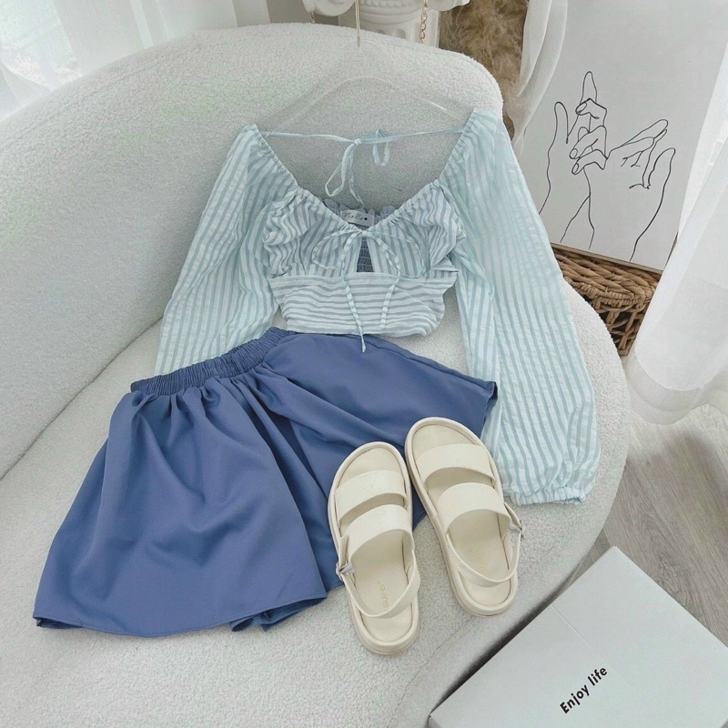 Set quần xanh áo crop xanh sọc 13780
