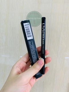 Kẻ mắt dạ Nyx thich black eyeliner