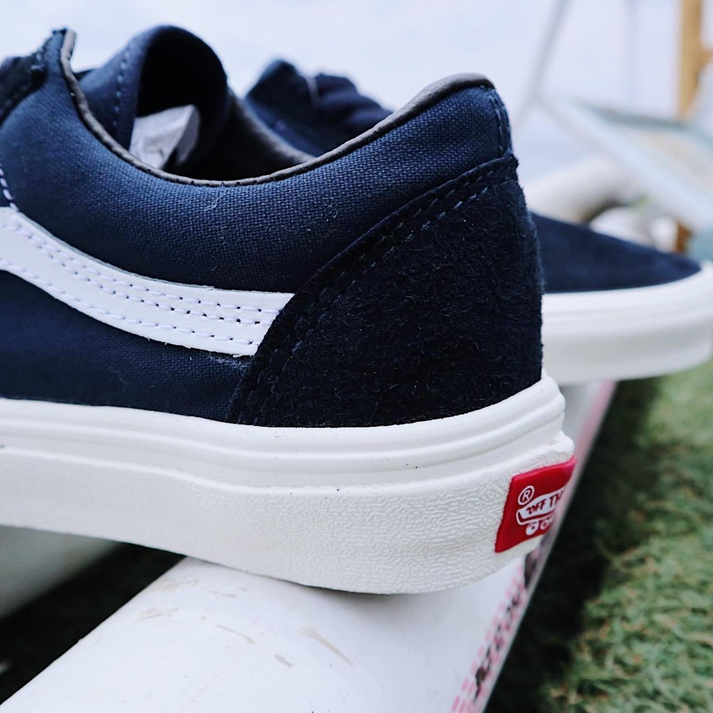 Giày Thể Thao Vans Oldskool Og Lite Lx Màu Xanh Navy Cá Tính