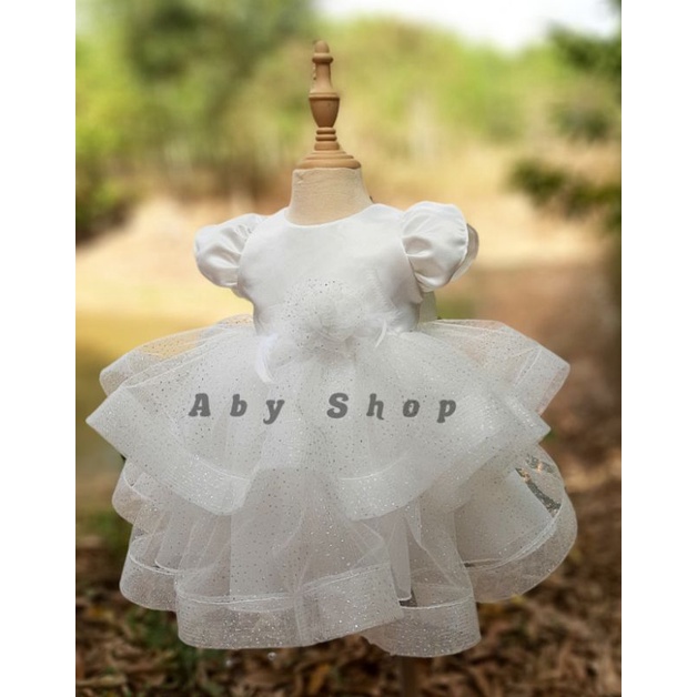 Váy công chúa thiết kế cho bé