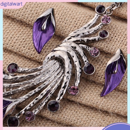 Bộ dây chuyền và khuyên tai hình lông công đính kim cương giả phong cách cổ điển