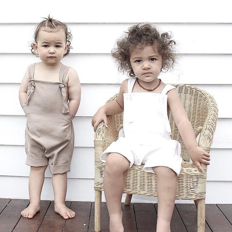 Bộ Áo Liền Quần Sát Nách Màu Trơn Dây Chéo Lưng Cho Bé Trai + Gái