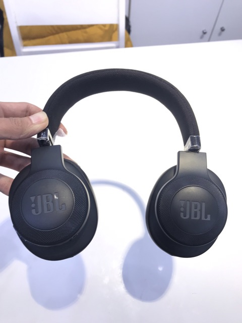 Tai nghe bluetooth JBL E55BT likenew chính hãng | BigBuy360 - bigbuy360.vn