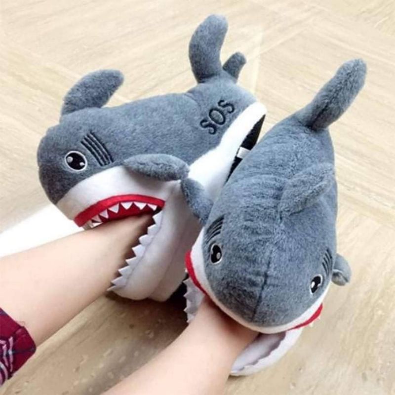 Dép mang trong nhà cá mập.cá sấu