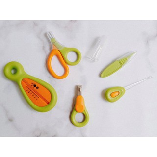 Bộ bấm móng tay 6 món cao cấp Monkids