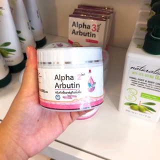 Kem body Alpha Arbutin