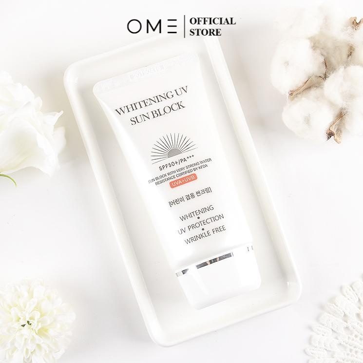 Kem chống nắng vật lý nâng tone tự nhiên lành tính chiết xuất lô hội và Mangan Berry - Whitening UV Sun Block JIGOTT
