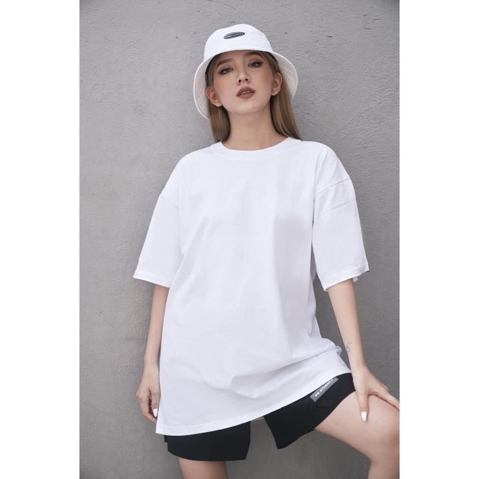 Áo thun form rộng Unisex tay lỡ trắng đen dành cho nam và nữ vải thun cotton mềm mịn mát- ATTR01