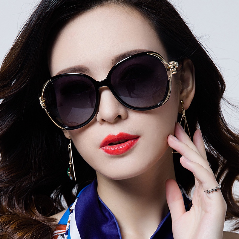 Kính Mát Gọng To Thời Trang Âu Mỹ