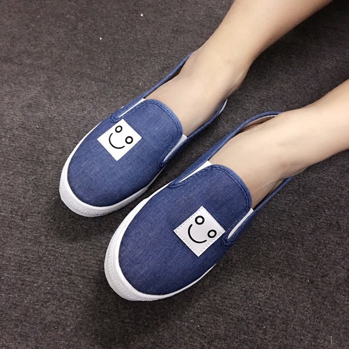 Giày slip on mặt cười jean đậm VV89