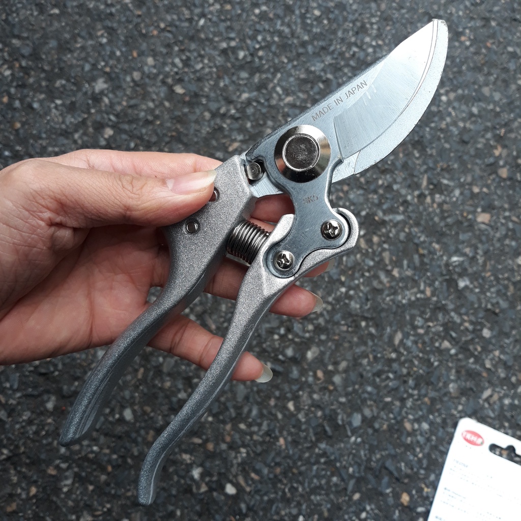 Kéo cắt tỉa cành cộng lực Nhật Bản