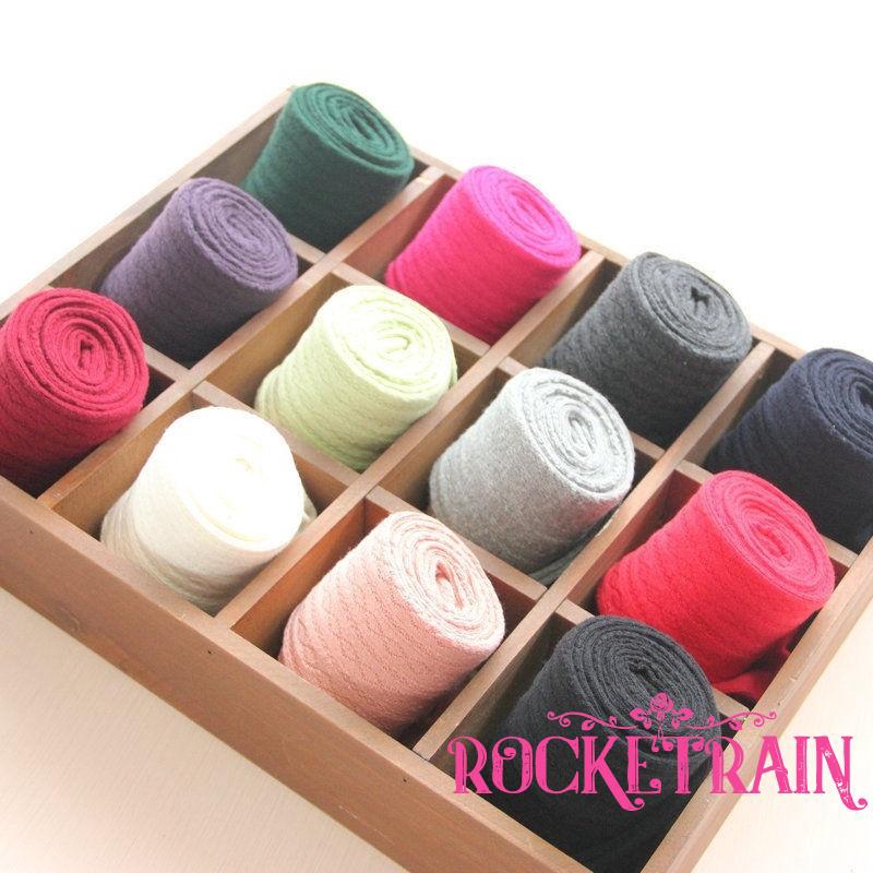 Quần tất cotton giữ ấm cho bé