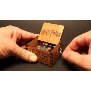 Hộp nhạc gỗ Harry Potter giá tốt nhất Việt Nam - Hàng thanh lý tặng là chính