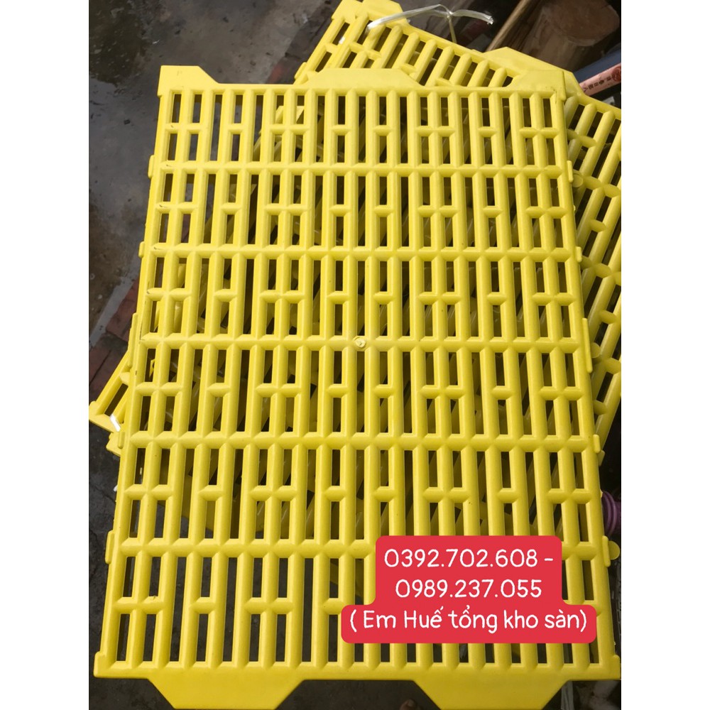 Miếng lót sàn nhựa chó mèo siêu nặng kích thước 55x40 - tấm lót chuồng - sàn lót chuồng