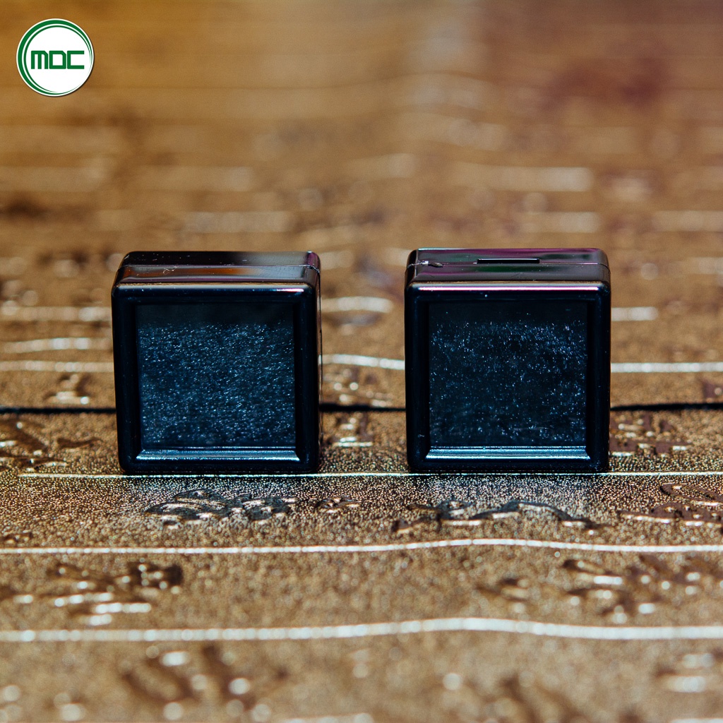 Block 20 hộp đựng đá quý cao cấp màu đen màu trắng size 3cm