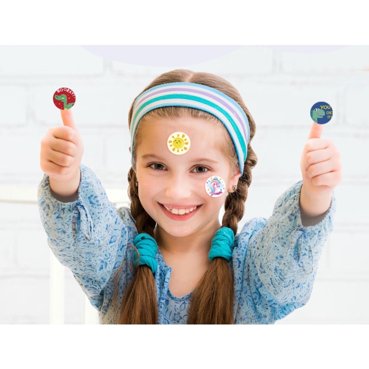 Cuộn 500 sticker khích lệ khen thưởng học tập cho học sinh