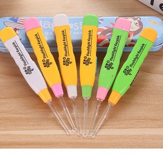 Đèn soi tai cho bé