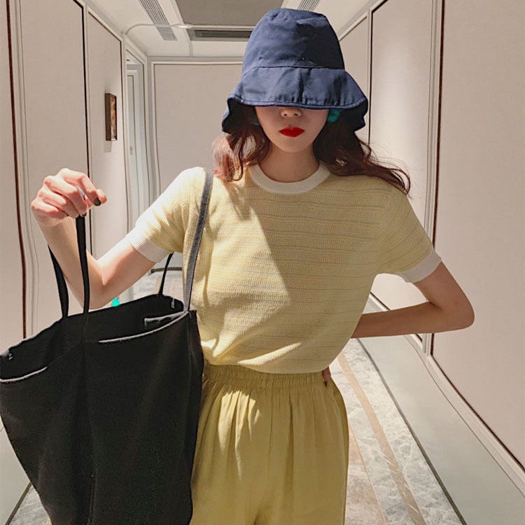 Thin sweater short-sleeved T-shirt women's short-sleeved top 2022 summer New ins Korean style round neck bubble sleeve color striped top