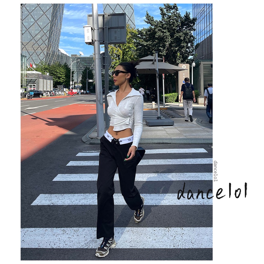 Quần dài lưng thấp in số và chữ phối màu phong cách cá tính thời trang cho nữ