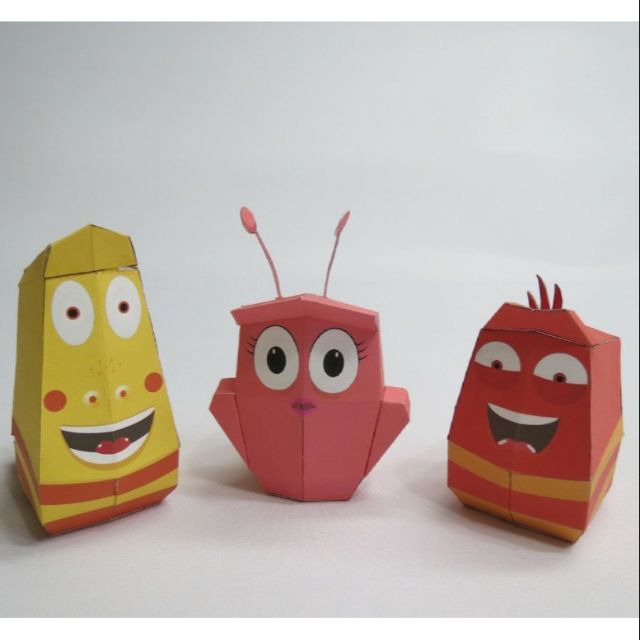 Mô hình giấy Larva ấu trùng tinh nghịch