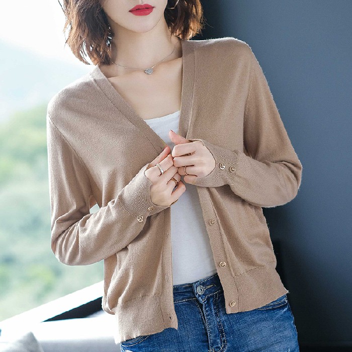 Áo khoác len nữ thu đông siêu đẹp, siêu phong cách | BigBuy360 - bigbuy360.vn