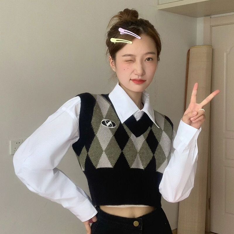 Áo gile croptop màu vintage chất dày dặn cổ chữ V cá tính