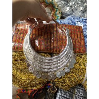 Kiềng bạc hmong - phối cùng trang phục dân tộc hmong , tày, nùng - tráng bạc sáng đẹp xuất sắc