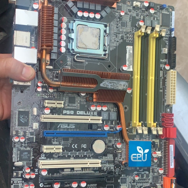 Mainboard Asus P5Q deluxe chính hãng max 8G dr2