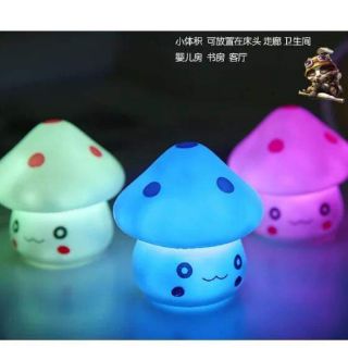 Đèn ngủ hình nấm dùng pin
